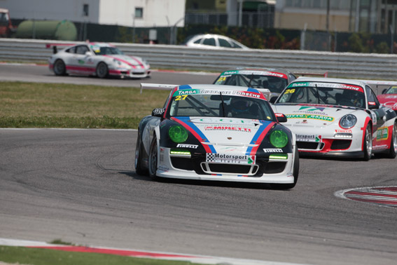 Frassineti trionfa in Gt3 Cup