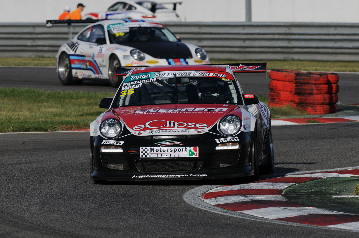 Trofeo GT3 Cup, la pole a Pezzucchi