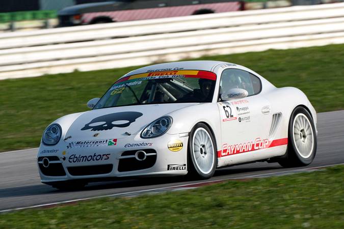Tocco Rosa nella Targa Tricolore Porsche