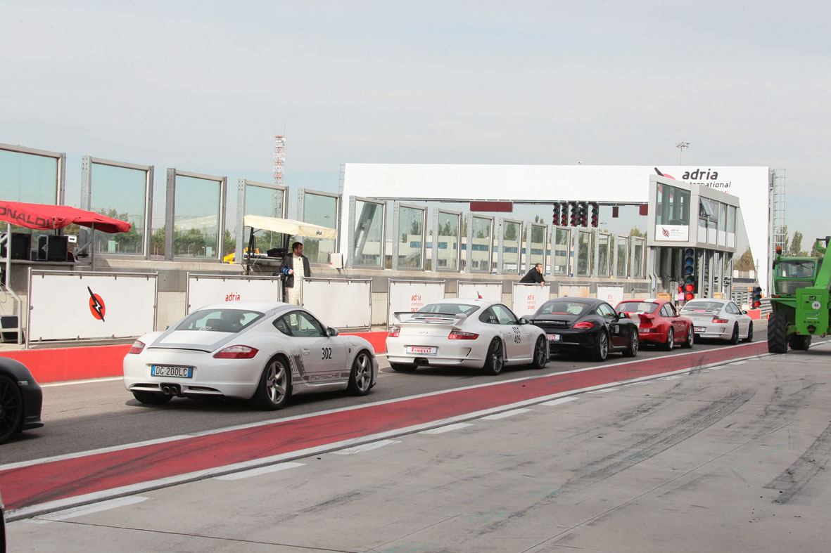 46 stradali in pista