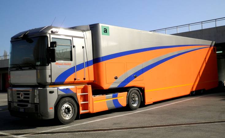 La Wheels Racing inaugura i test collettivi