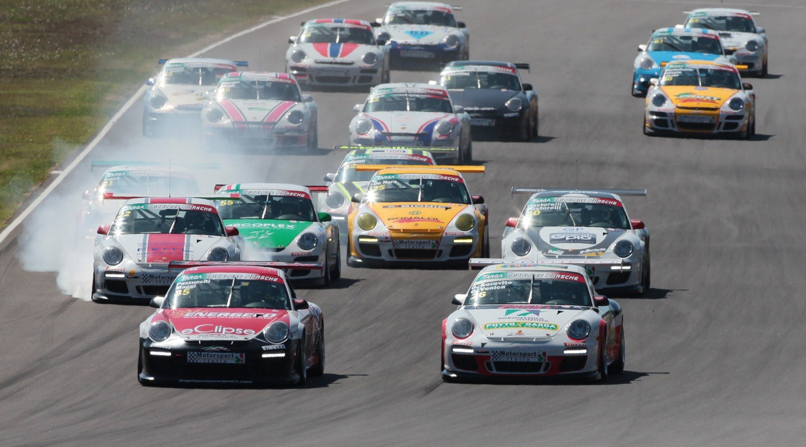 La Targa Tricolore Porsche approda sul circuito di Adria 