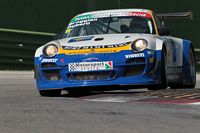 Broggian e Ruberti in Pole nella GT Open Cup