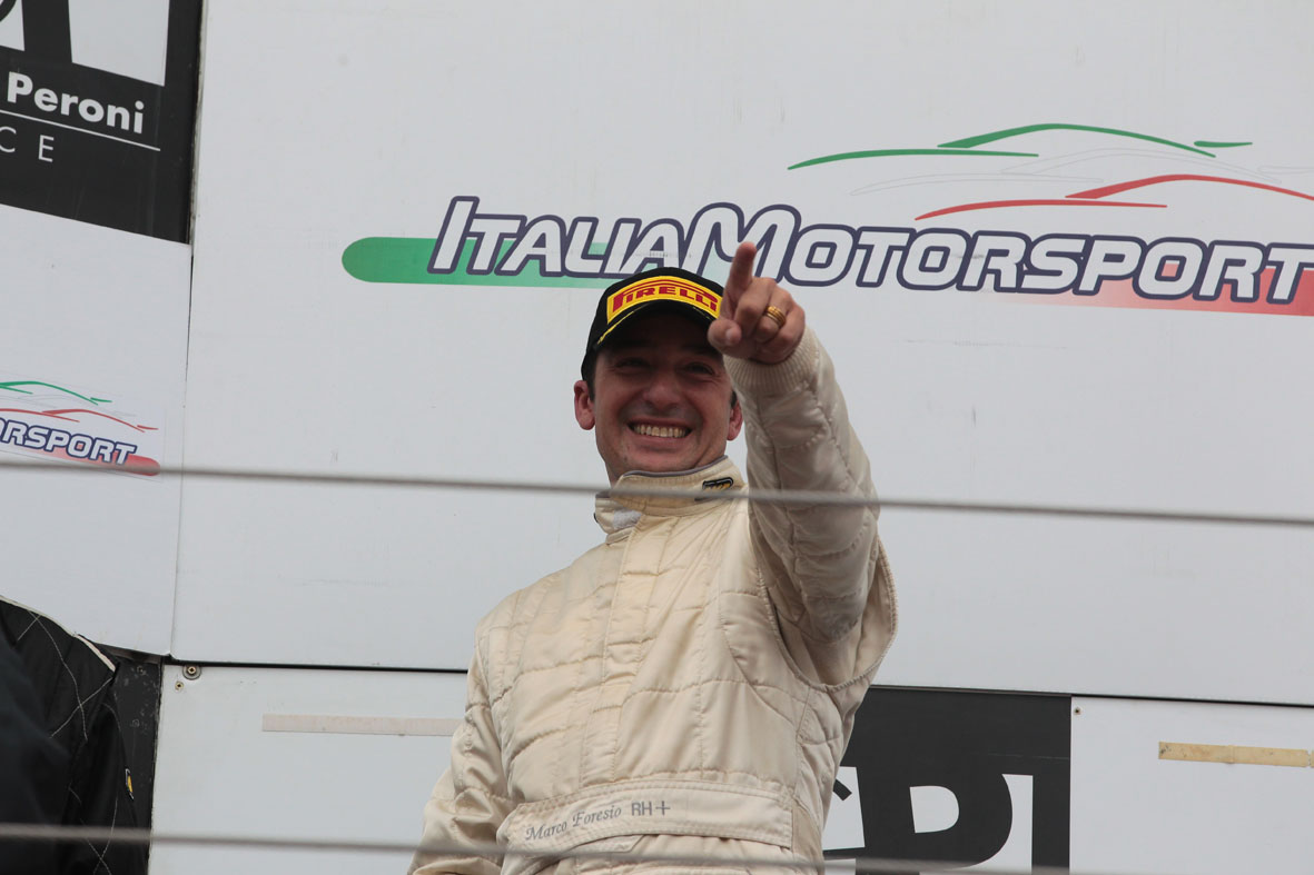 Marco Foresio festeggia vittoria e leadership