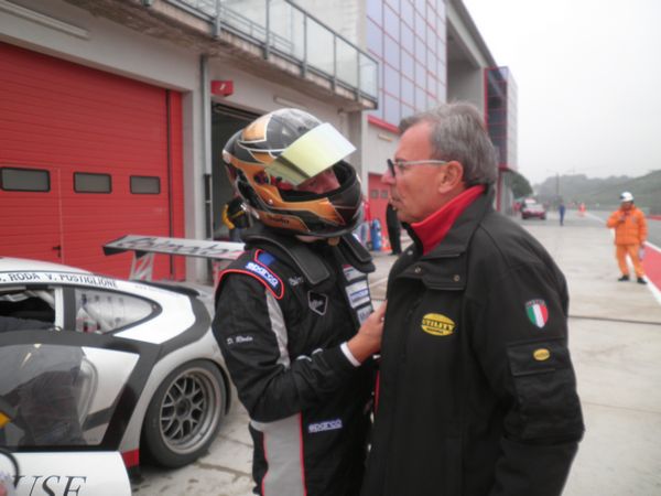 Postiglione-Roda i leader del primo turno di prove libere