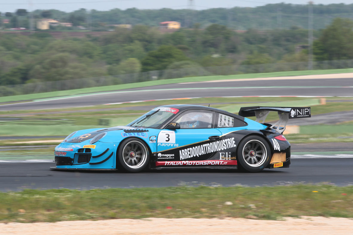 Per Solieri debutto in GT Open Cup con pole