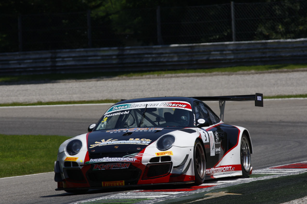 GT Open Cup, la pole va a Pezzucchi